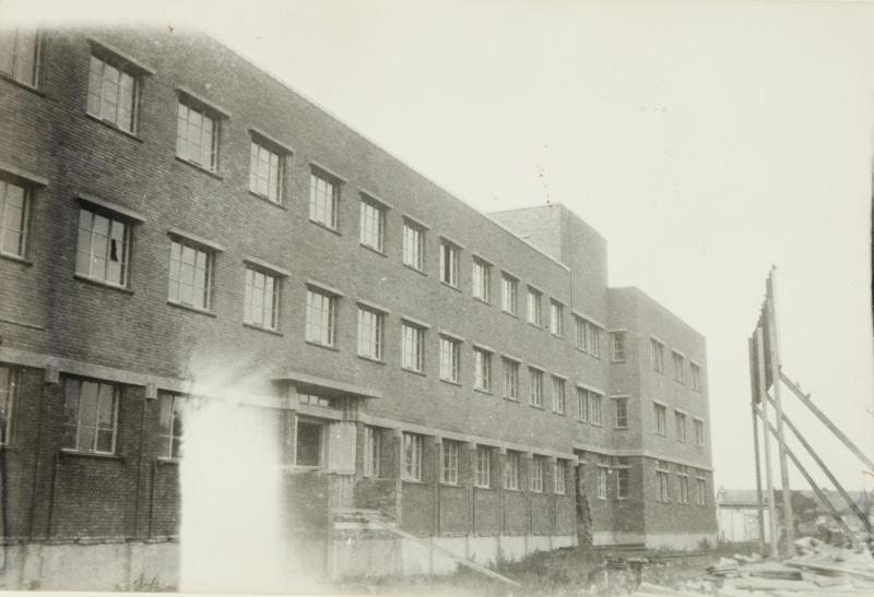 Viasta frontal de edificio