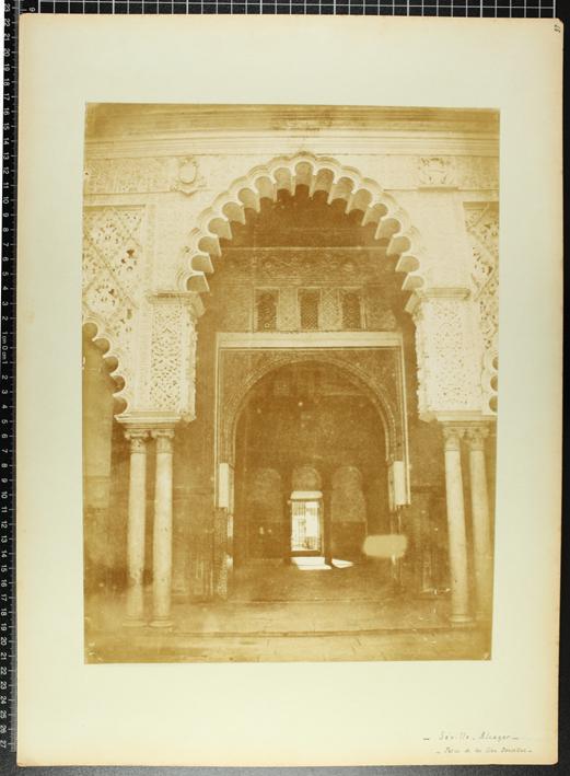 Séville. Alcazar. Patio de las Cien Doncellas. (Sevilla. Alcázar. Patio de las Cien Doncellas.)