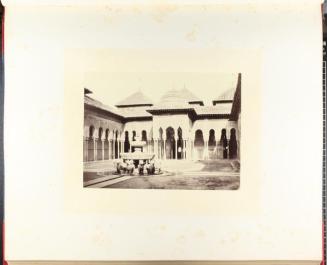 (Patio de los Leones, Alhambra. Granada) (Court of Lions, Alhambra. Granada)