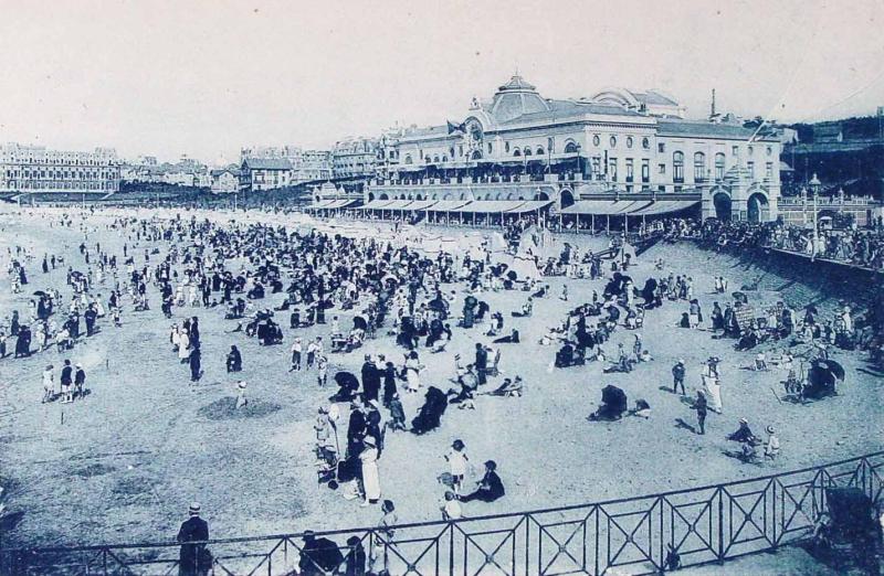 Biarritz. Le Casino et la Grande Plage