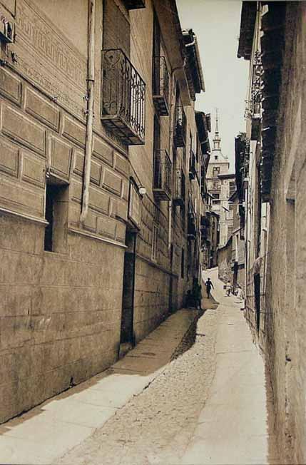 Toledo. Calle del Pozo Amargo