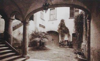 Tarragona. Patio de casa Elías