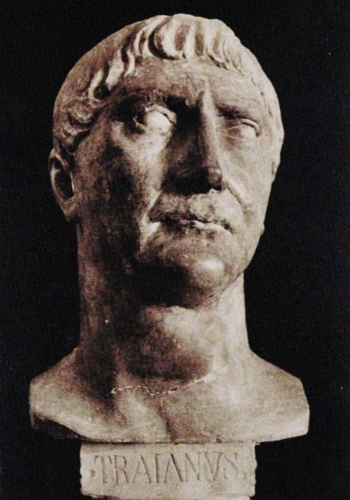 Museo Arqueológico de Tarragona. Emperador romano Marco Ulpio Trajano (52 a 117)