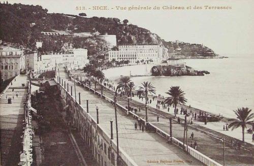 Nice. Vue générale du Château et des Terrasses