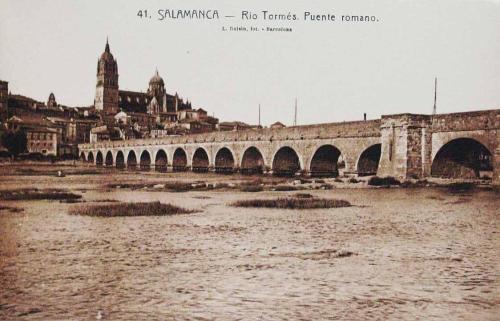 Salamanca. Río Tormes. Puente romano