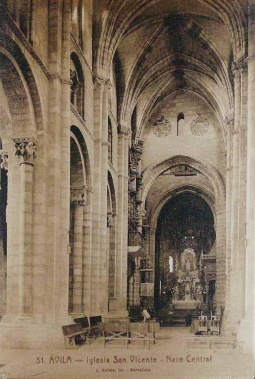 Ávila. Iglesia de San Vicente. Nave Central