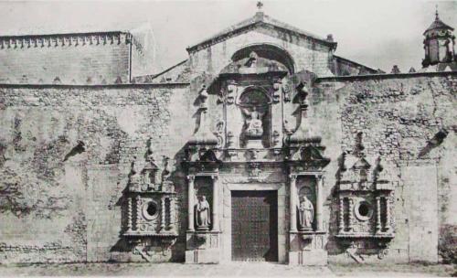 Fachada de la Iglesia Mayor