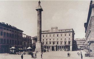 Roma. Piazza Colonna