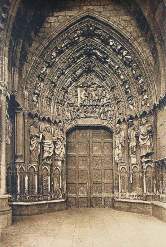 León. Catedral (Siglo XII). Fachada. Puerta de San Francisco