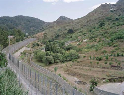 Geografías concretas I. Valla Fronteriza de Ceuta