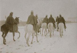 (Soldados a caballo en una calle nevada de Madrid)