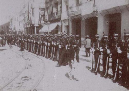 (Soldados en la Procesión del Corpus de Sevilla)