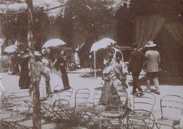 (Feria de Sevilla)