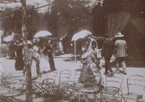 (Feria de Sevilla)