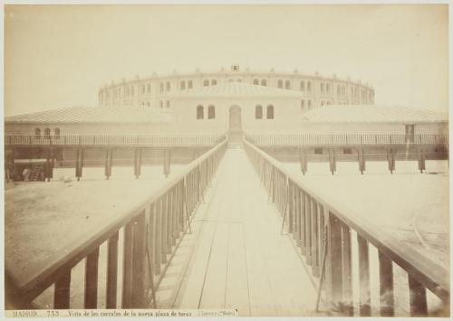 Vista de los corrales de la nueva plaza de toros