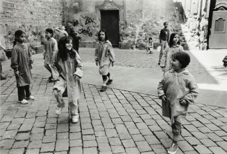 Niños jugando en el recreo