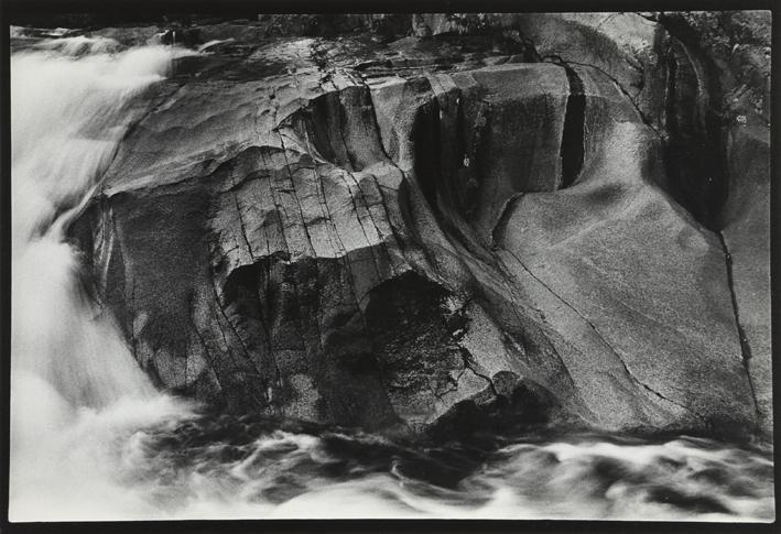 Rocas y agua. La Pedriza