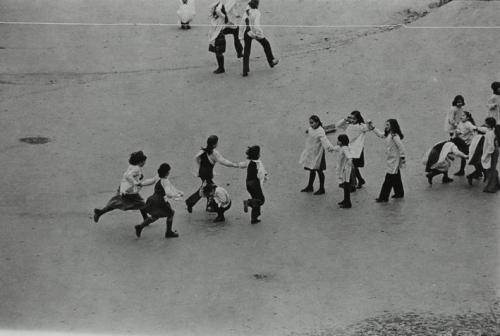 Niños jugando. UVA Fuencarral