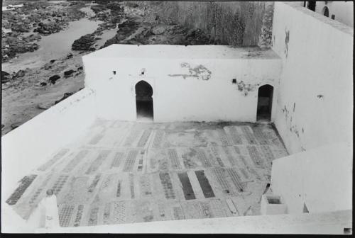 Terraza de una casa junto al mar. Tánger.