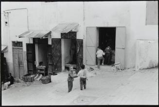 Niños en una calle. Marruecos