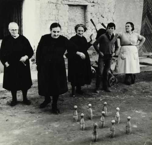 Partida de bolos. Ayllón