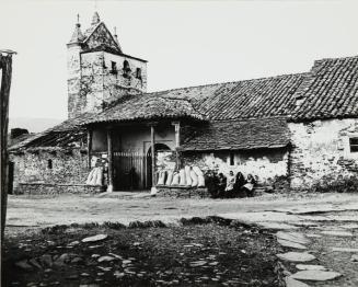 Iglesia en pueblo rural