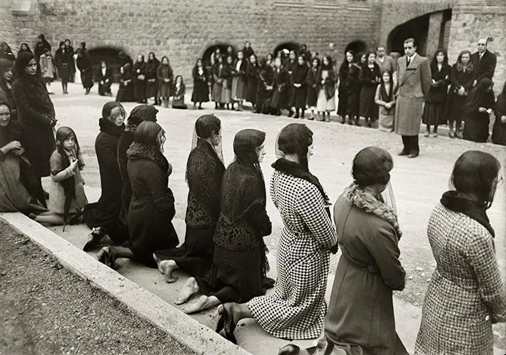 Viacrusis del Viernes Santo en el hospital de la Santa Cruz y San Pablo