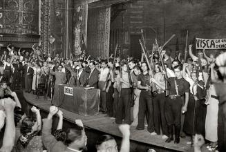 mitin de la UGT y el PSUC en el teatro Olympia