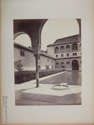 Patio de los Mirtos desde el salón de Embajadores