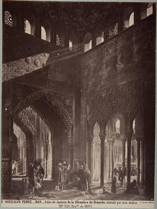 P. Gonzalvo Pérez. Salón de Justicia de la Alhambra de Granada, visitado por unos árabes. (Nº 203. Expon. de 1871)