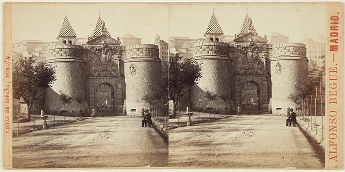 (Puerta de Bisagra. Toledo)