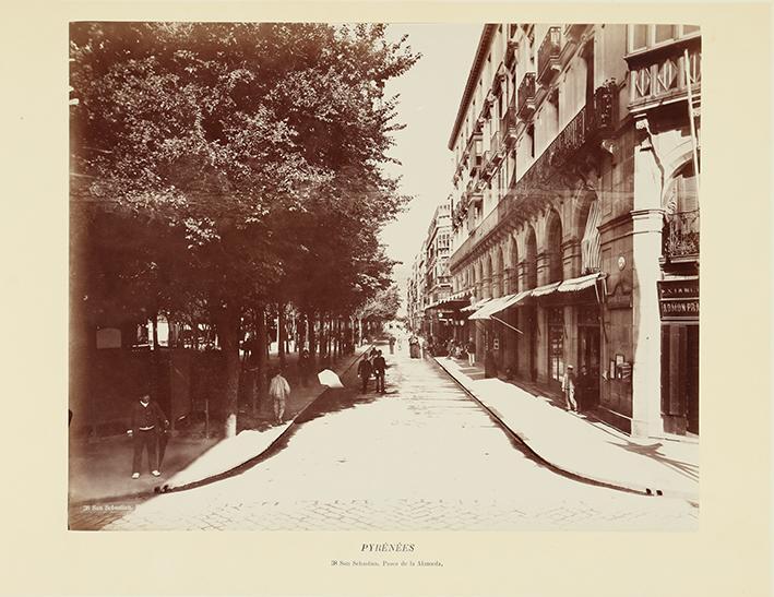 San Sebastian. Paseo de la Alameda