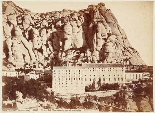 Montserrat (Barcelona). Vista del Monasterio desde el mediodía