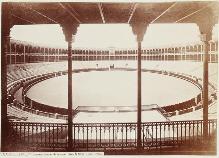 Madrid. Vista interior de la nueva plaza de toros