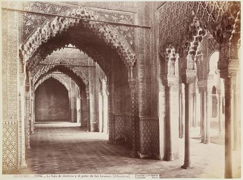 Granada. La Sala de Justicia y el patio de los Leones (Alhambra)