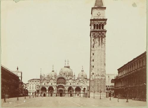 (Venecia. Plaza de San Marcos)