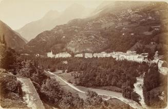 St. Sauveur. Vue generale de la chapelle Solférino