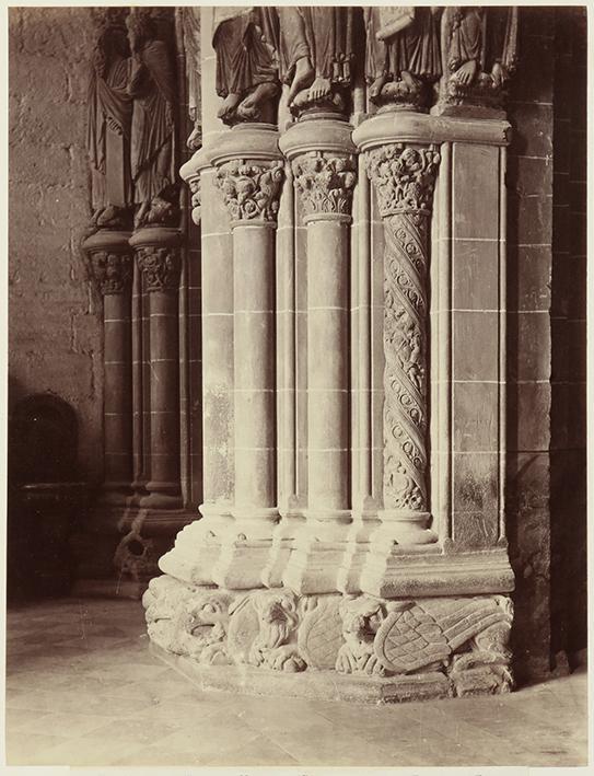 Portico de la Gloria: Northern Pier, showing the Clustered Columns