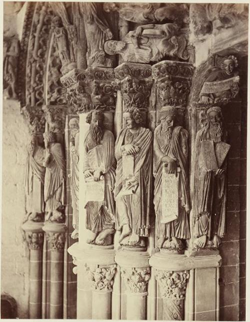 Portico de la Gloria: Southern Pier, showing Statues of Apostles