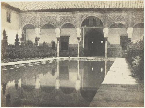 Cour des Ambassadeurs. Alhambra de Granade