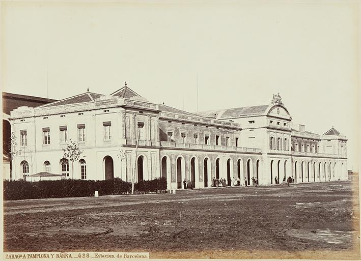 Zaragoza a Pamplona y Barcelona. Estación de Barcelona