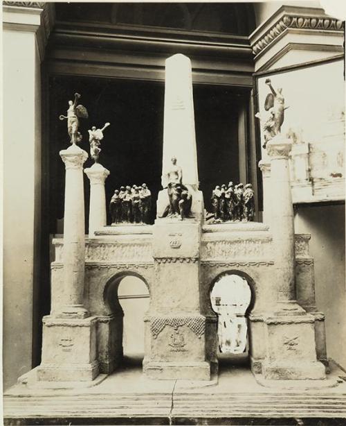 (Proyecto para Monumento a las Cortes de Cádiz)