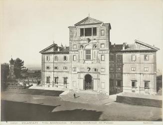 Frascati. Villa Aldobrandini. Facciata meridionale del Palazzo