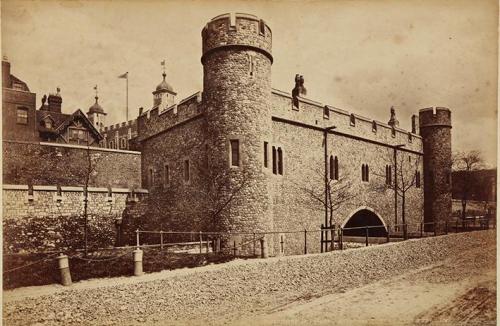 The Tower of London, St. Thomas Tower