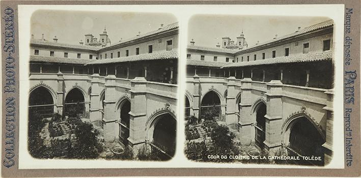 Cour du Cloître de la Cathédrale. Tolède