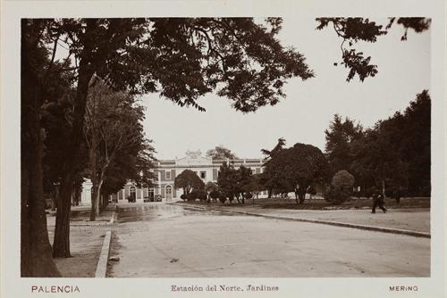 Palencia. Estación del Norte. Jardines