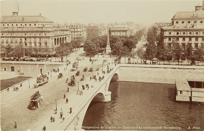 Paris. Perspective de la place du Châtelet et du boulevard de Strasbourg