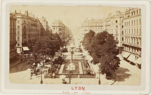 Lyon. Rue de Lyon