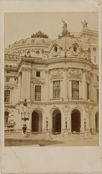 (Paris. La Opera)