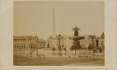 (Paris. Place de la Concorde)